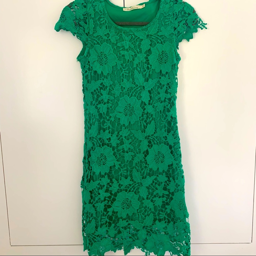 Solitaire Kelly Green Dress